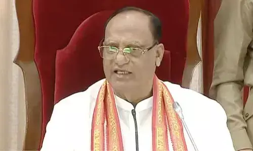 దయచేసి ‘మన ఊరు-మన బడి’ బిల్లులు చెల్లించండి.. మండలిలో చైర్మన్ గుత్తా షాకింగ్ కామెంట్స్