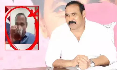TG: లైవ్ డిబేట్‌లో పెగ్గేసిన మాజీ ఎమ్మెల్యే.. వివరణ ఇస్తూ ట్వీట్