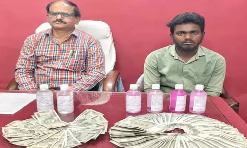 లంచం తీసుకుంటూ ఏసీబీకి చిక్కిన నాగిరెడ్డిపేట తహశీల్దార్