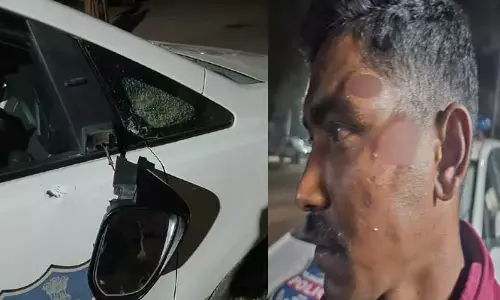 భూ వివాదంలో  రైతు మృతి.. ఆసుప‌త్రికి త‌ర‌లిస్తుండ‌గా పోలీసుల‌పై దాడులు