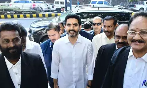 Breaking: విశాఖ కోర్టుకు హాజరైన మంత్రి లోకేశ్.. క్రాస్ ఎగ్జామినేషన్ చేస్తున్న ధర్మాసనం