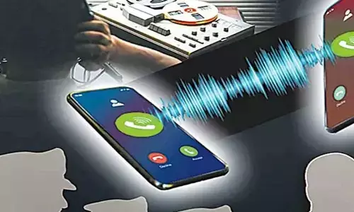Phone Tapping Case: ఎమ్మెల్సీ తండ్రికి, ఎమ్మెల్యే కొడుకుకు నోటీసులు