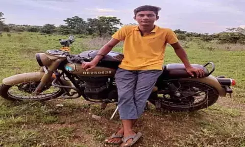చెడు వ్యసనాలకు బానిసై యువకుడు ఆత్మహత్య