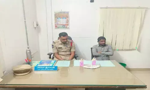 ఏసీబీకి చిక్కిన కేయూ ఎస్ఐ శ్రీకాంత్