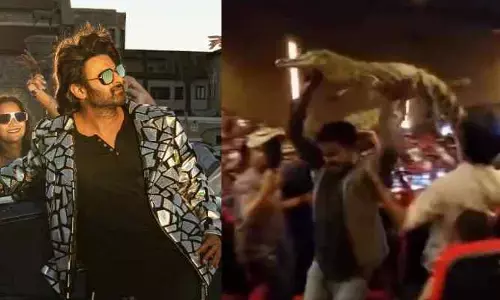 The Raja Saab: థియేట‌ర్ లోకి మొసళ్లు..ప్ర‌భాస్ ఫ్యాన్స్ అరాచ‌కం