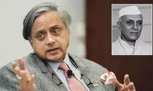 నేను నెహ్రూను గుడ్డిగా అభిమానించను.. ఎంపీ శశిథరూర్‌ ఆసక్తికర వ్యాఖ్యలు
