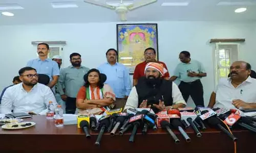 కృష్ణా- గోదావరిలో ఒక్క నీటి చుక్క కూడా వదులుకోం : మంత్రి ఉత్త‌మ్ కుమార్ రెడ్డి
