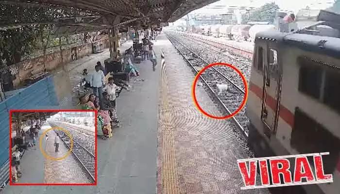 రైలు పట్టాలపై పడుకుని వ్యక్తి ఆత్మహత్య.. ఒళ్లు గగుర్పొడిచే వీడియో వైరల్ రైలు పట్టాలపై పడుకుని వ్యక్తి ఆత్మహత్య.. ఒళ్లు గగుర్పొడిచే వీడియో వైరల్