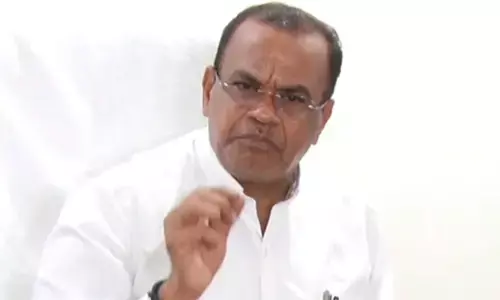 Komati Reddy: ఇంత విషమిచ్చి చంపేయండి.. మహిళా ఐఏఎస్ పట్ల దుష్ప్రచారంపై మంత్రి కోమటిరెడ్డి