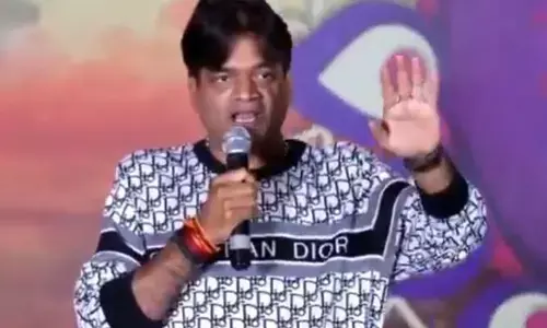 మేం ఎన్ని సినిమాలు తీసినా అది రవితేజ భిక్షే.. యంగ్ డైరెక్టర్స్ ఎమోషనల్