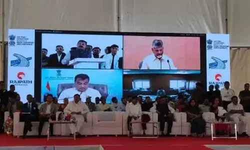 గిన్నీస్ రికార్డులు సాధించడం అభినందనీయం : సీఎం