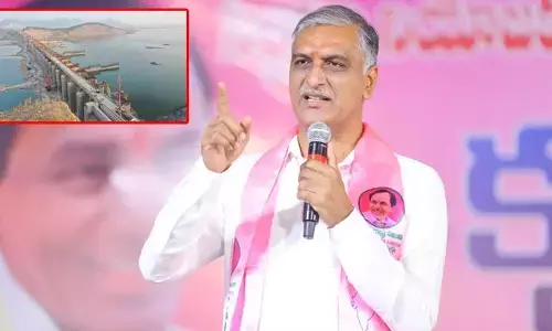 Harish Rao: ఈ మాత్రం దానికి సూటు బూటు వేసుకొని ఢిల్లీ వరకు వెళ్లాలా?:హరీశ్ రావు