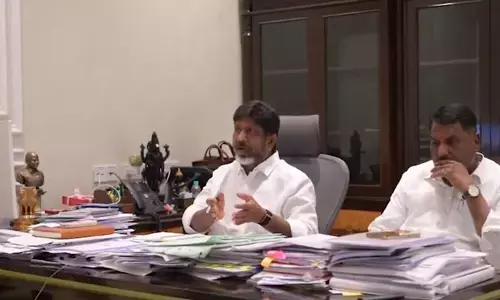 ఇంటిగ్రేటెడ్ రెసిడెన్షియల్ స్కూల్స్ ప్రభుత్వ డ్రీమ్ ప్రాజెక్ట్.. కలెక్టర్లతో డిప్యూటీ సీఎం భట్టి సమీక్ష