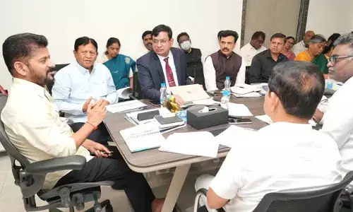 ఖర్చుకు వెనకాడొద్దు: CM రేవంత్
