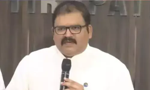 తెలుగు రాష్ట్రాల మధ్య వైసీపీ-బీఆర్ఎస్‌ చిచ్చు పెట్టే కుట్ర : పట్టాభిరామ్ తీవ్ర ఆరోపణలు