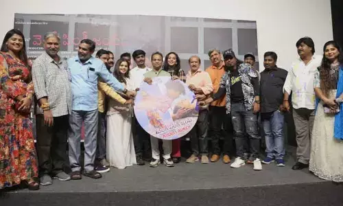 ‘వెంకీ పింకీ జంప్’ టైటిల్‌తోనే స్టోరీ అర్థమవుతుంది..
