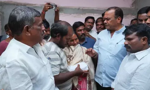 రైతు కుటుంబానికి అండగా మంత్రి కోమటిరెడ్డి