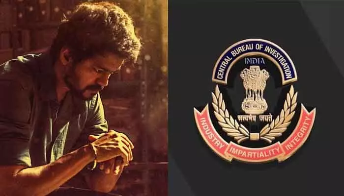 టీవీకే అధినేత దళపతి విజయ్కి షాక్.. మరోసారి నోటీసులు ఇచ్చిన సీబీఐ టీవీకే అధినేత దళపతి విజయ్కి షాక్.. మరోసారి నోటీసులు ఇచ్చిన సీబీఐ