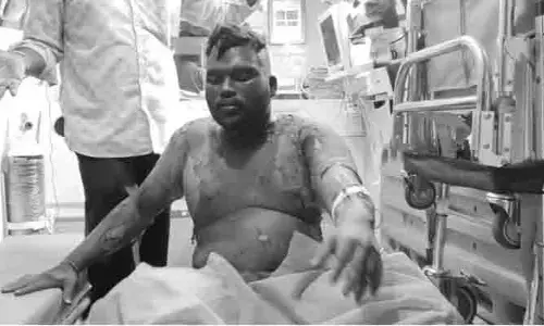 వడ్డీల ఉరితాళ్ళకు తల్లి కొడుకుల బలి