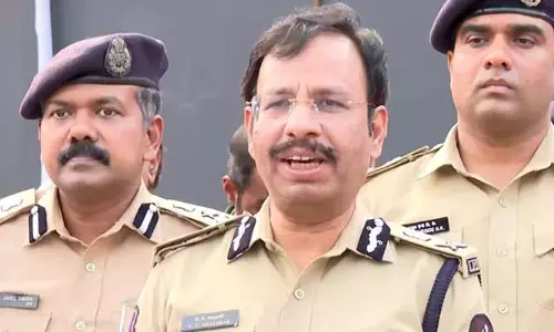 Sajjanar: తప్పు లేకుంటే ఎందుకు పారిపోతున్నారు? NTV రిపోర్టర్ల అరెస్టుపై సజ్జనార్ సంచలన వ్యాఖ్యలు