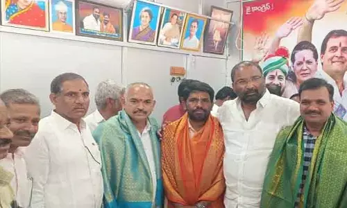 విద్యా వ్య‌వ‌స్థ ప‌టిష్ట‌త‌కు పాటుప‌డుతా :  మంత్రి వాకిటి శ్రీహ‌రి