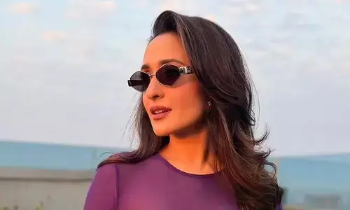 Pragya Jaiswal: Dripping in elegance and dressed in cerulean dreams