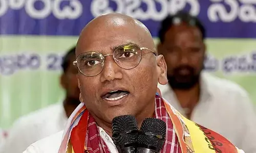 పార్టీ మార్పు వార్తలపై RS ప్రవీణ్ కుమార్ క్లారిటీ