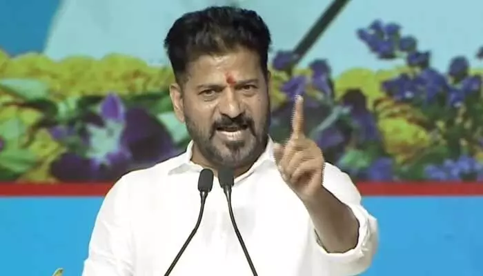 ఓడిపోయిన, పడిపోయిన వాళ్ల గురించి ఇక పట్టించుకోను: CM రేవంత్ కీలక నిర్ణయం ఓడిపోయిన, పడిపోయిన వాళ్ల గురించి ఇక పట్టించుకోను: CM రేవంత్ కీలక నిర్ణయం