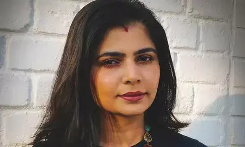 స్టేజ్‌పై జాకెట్ తీసేయ్ అంటూ అసభ్యకర కామెంట్స్.. స్ట్రాంగ్‌గా ఇచ్చిపడేసిన చిన్మయి