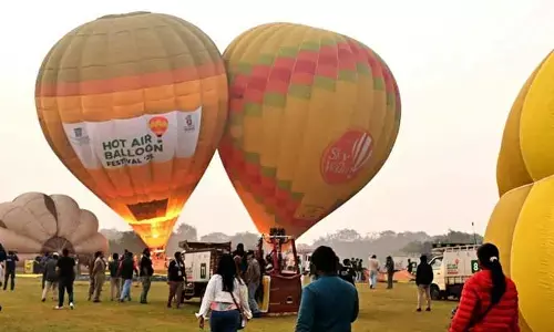 హాట్ ఎయిర్ బెలూన్ ల్యాండింగ్‌పై తప్పుడు ప్రచారం వద్దు.. నిర్వాహకుల రిక్వెస్ట్