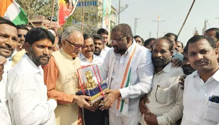 వివక్షతకు గురయ్యాం హక్కుతో సాధించాం : మంత్రి వాకిటి శ్రీహరి వివక్షతకు గురయ్యాం హక్కుతో సాధించాం : మంత్రి వాకిటి శ్రీహరి