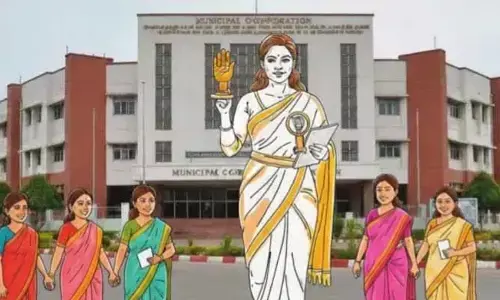 పుర పోరు.. మగువల జోరు..