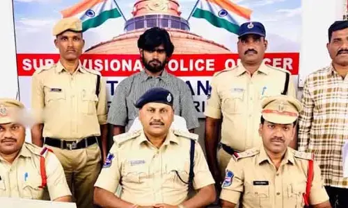 రాష్ట్రంలో దారుణం.. రూ.22 కోసం హత్య