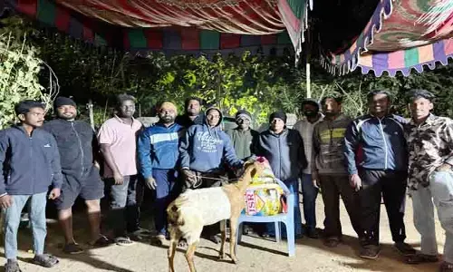 అండగా మేమున్నాం.. ఊటూర్ యువత ఆదర్శం