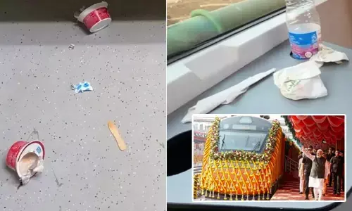 Viral : మన సివిక్ సెన్స్! ప్రారంభం రోజే ‘వందే భారత్’ స్లీపర్ కోచ్‌లో చెత్తాచెదారం
