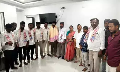 గద్వాల్ జిల్లాలో బీఆర్ఎస్‌కు షాక్.. జనసేనలో చేరిన కీలక నేతలు