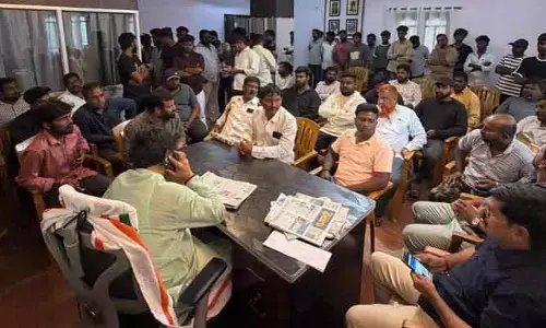 బీసీలు ఎక్కువగా ఉన్న డివిజన్ ను ఎస్సీ రిజర్వు ఎలా చేస్తారు..?