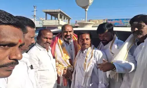 ప్రభుత్వ సంక్షేమ కార్యక్రమాలను ప్రజల్లోకి తీసుకెళ్లండి : ప్రభుత్వ విప్ ఆది శ్రీనివాస్