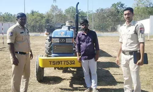 అక్రమ ఇసుక రవాణా చేస్తే కఠిన చర్యలు : సీఐ నిరంజన్ రెడ్డి