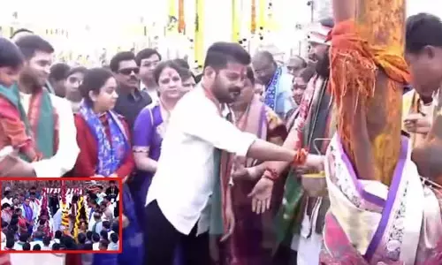 మేడారంలో వనదేవతల గద్దెలు ప్రారంభించిన సీఎం రేవంత్ రెడ్డి