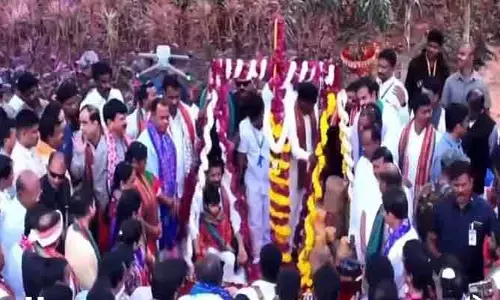 మనవడితో కలిసి సీఎం రేవంత్ తులాభారం