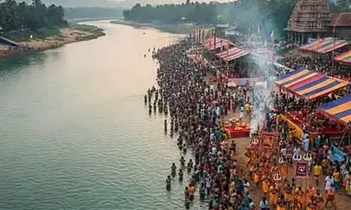 కేరళ కుంభమేళా.. 270 ఏళ్ల తర్వాత