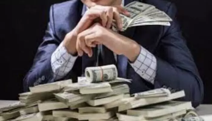 Billionaires Wealth: బిలీయనీర్ల సంపద రూ. 1,660 లక్షల కోట్లు Billionaires Wealth: బిలీయనీర్ల సంపద రూ. 1,660 లక్షల కోట్లు