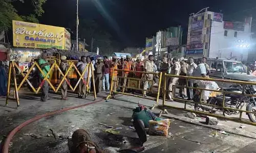 అరుణాచలం సమీపంలో విషాదం.. హీలియం సిలిండర్ పేలి నలుగురు మృతి