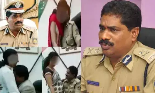 రాసలీలల వీడియోలు లీక్.. డీజీపీ స్థాయి అధికారి సస్పెండ్