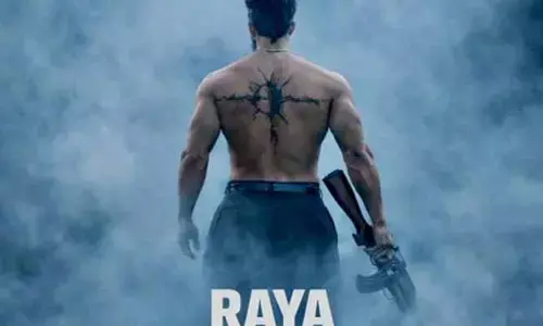 డ్యాడీ ఈజ్ హోమ్.. టాక్సిక్ నుంచి పవర్ ఫుల్ కౌంట్ డౌన్ పోస్టర్ రిలీజ్