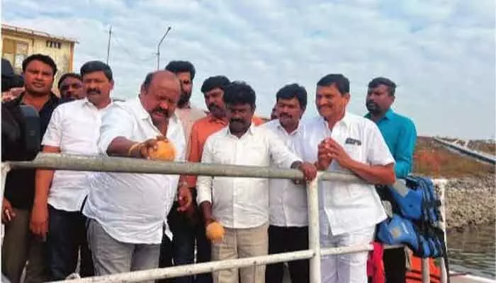 ప్రారంభం సరే..ప్రయాణమేదీ? ప్రారంభం సరే..ప్రయాణమేదీ?