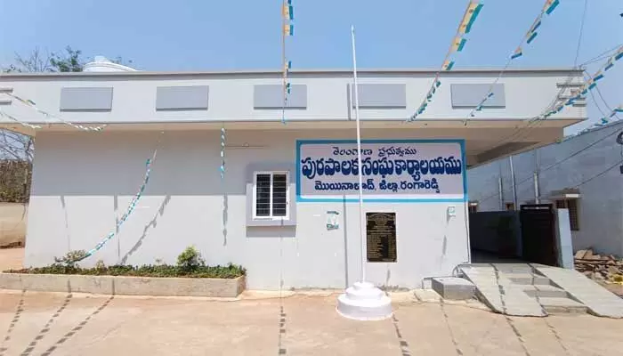‘111’కు తూట్లు.. ఫిర్యాదు చేసినా చర్యలు శూన్యం ‘111’కు తూట్లు.. ఫిర్యాదు చేసినా చర్యలు శూన్యం