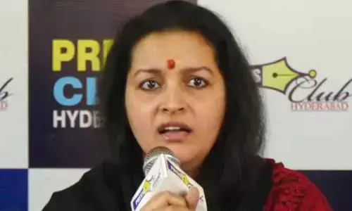 Renu Desai: నా పేరు చెప్పుకుని డబ్బులు సంపాదిస్తున్న వారికి శాపం తగులుతుంది.. రేణు దేశాయ్ సంచలన పోస్ట్