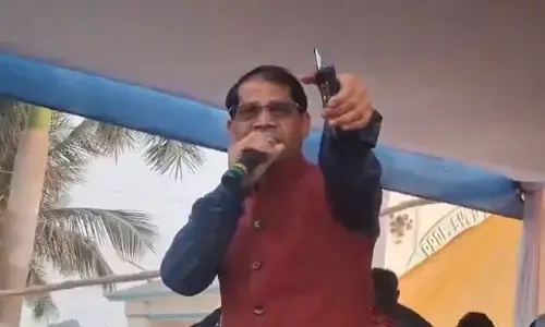 అతన్ని సమాధి నుండి బయటకు లాగుతా.. ఎన్నికల కమిషనర్‌కు టీఎంసీ ఎమ్మెల్యే వార్నింగ్
